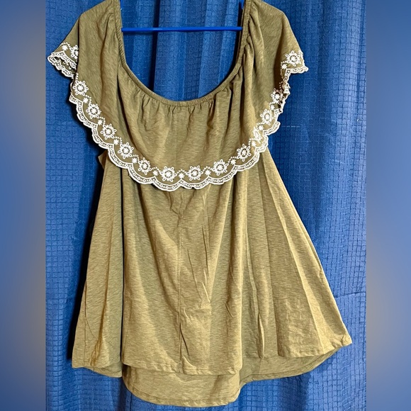 Lane Bryant Shoulder Summer Top - Picture 1 of 4